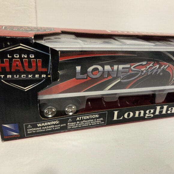 Long Haul Trucker - International Lonestar 1:43 Die-Cast Truck & Trailer - Picture 3 of 6